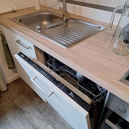 For 4 - Parking Space For Car - Internet