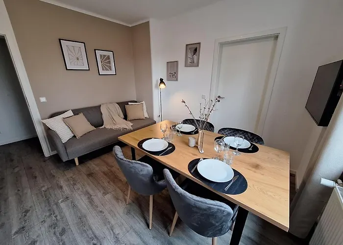 Appartement For 4 - Parking Space For Car - Internet