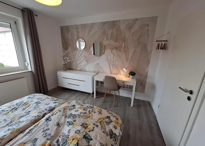 For 4 - Parking Space For Car - Internet Appartement