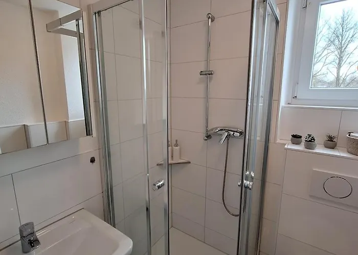 For 4 - Parking Space For Car - Internet Appartement *