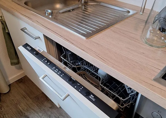 For 4 - Parking Space For Car - Internet