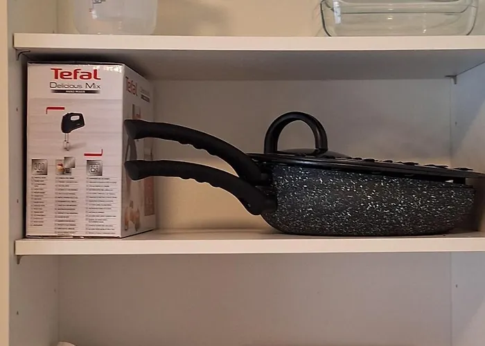 Appartement For 4 - Parking Space For Car - Internet Bielefeld