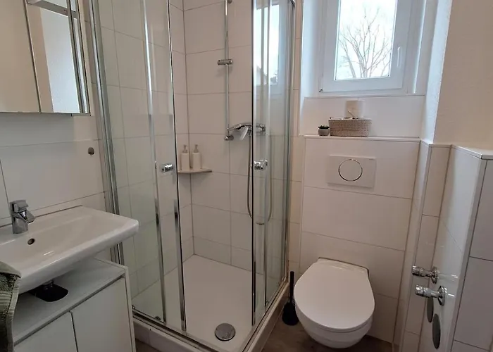 For 4 - Parking Space For Car - Internet